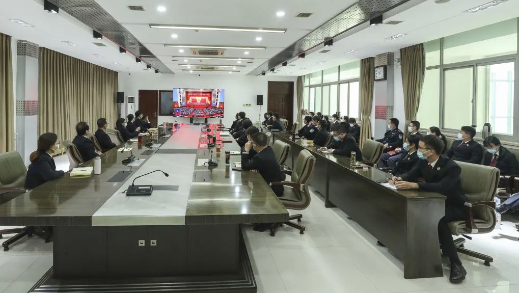北京市检察机关认真收听收看党的二十大开幕会