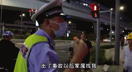 交警街头这段喊话，安全感爆棚！