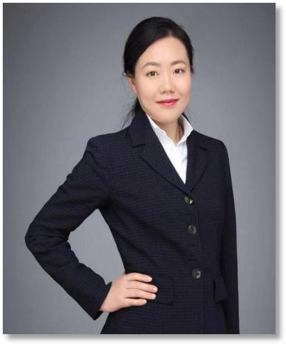 明娟 法学学士学位，知识产权法硕士，华商专职律师，曾为北京某（商标、专利、律师三合一）律师事务所专职律师。